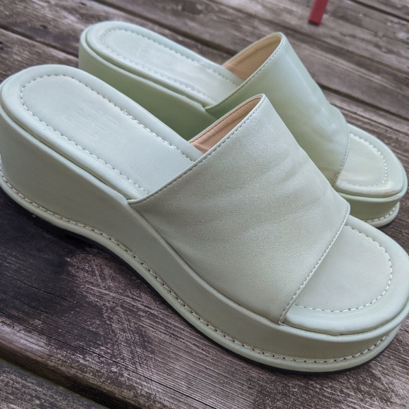 Shop Peche Frida platform mule green/mint - Picture 3 of 5